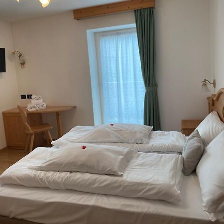 Garni Villa Elsa Pozza di Fassa Ngoại thất bức ảnh
